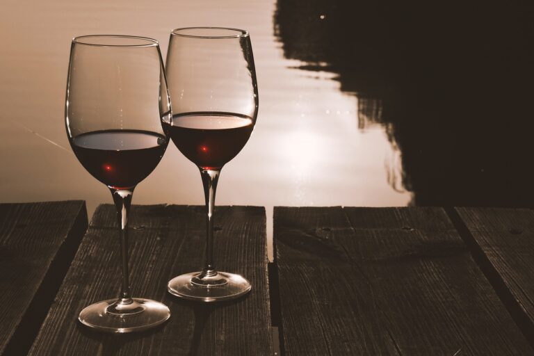 happy hour in Columbus 00006 1 768x512